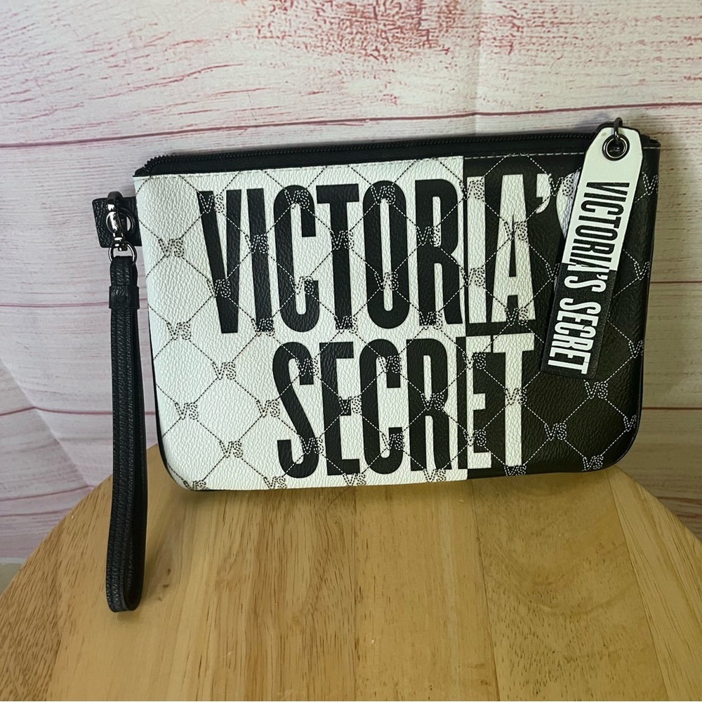 Victoria’s Secret White and Black Wristlet Clutch Bag‎